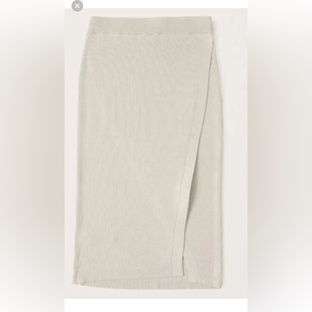 Abercrombie wrap ribbed midi skirt